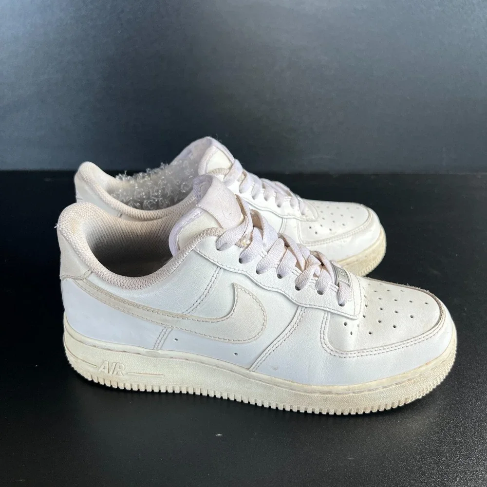 Nike Air Force 1 Low '07 Shoes Womens Size 6.5 White Leather Sneakers 315115-112